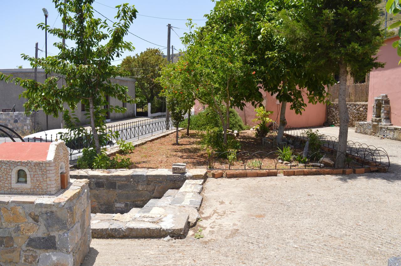 Epavlis Iosif Villa Khora Sfakion Luaran gambar